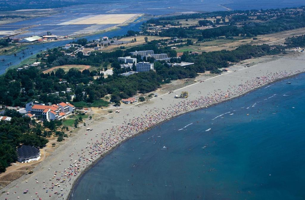 Di Vincenzo Inn Улцин Екстериор снимка